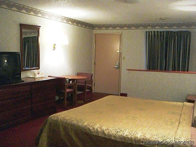 Red Carpet Inn Williamstown Chambre photo